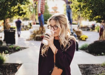 Celebrity Foodies: See What the Stars Are Snacking on Today Celebrity Foodies: See What the Stars Are Snacking on Today